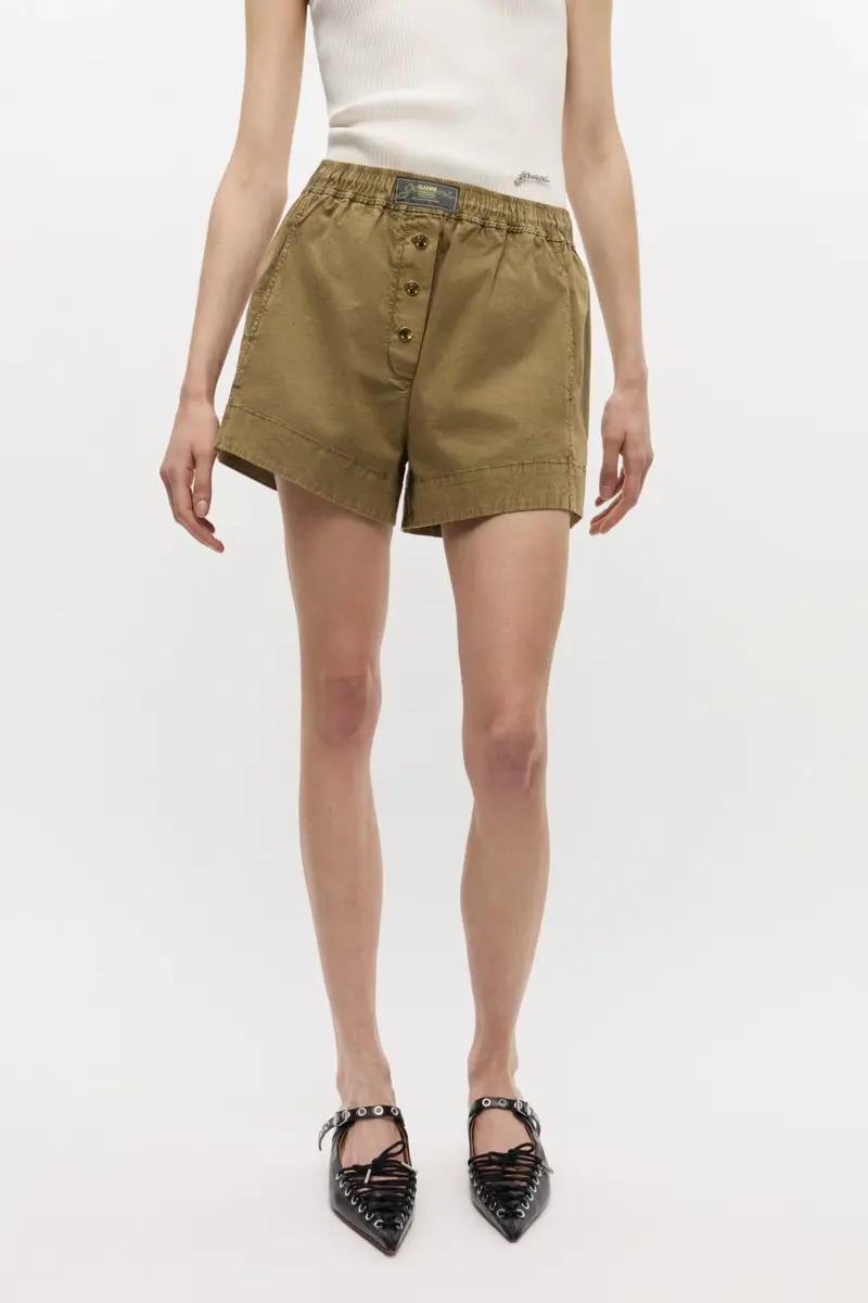 Gröna shorts i tvättad bomull