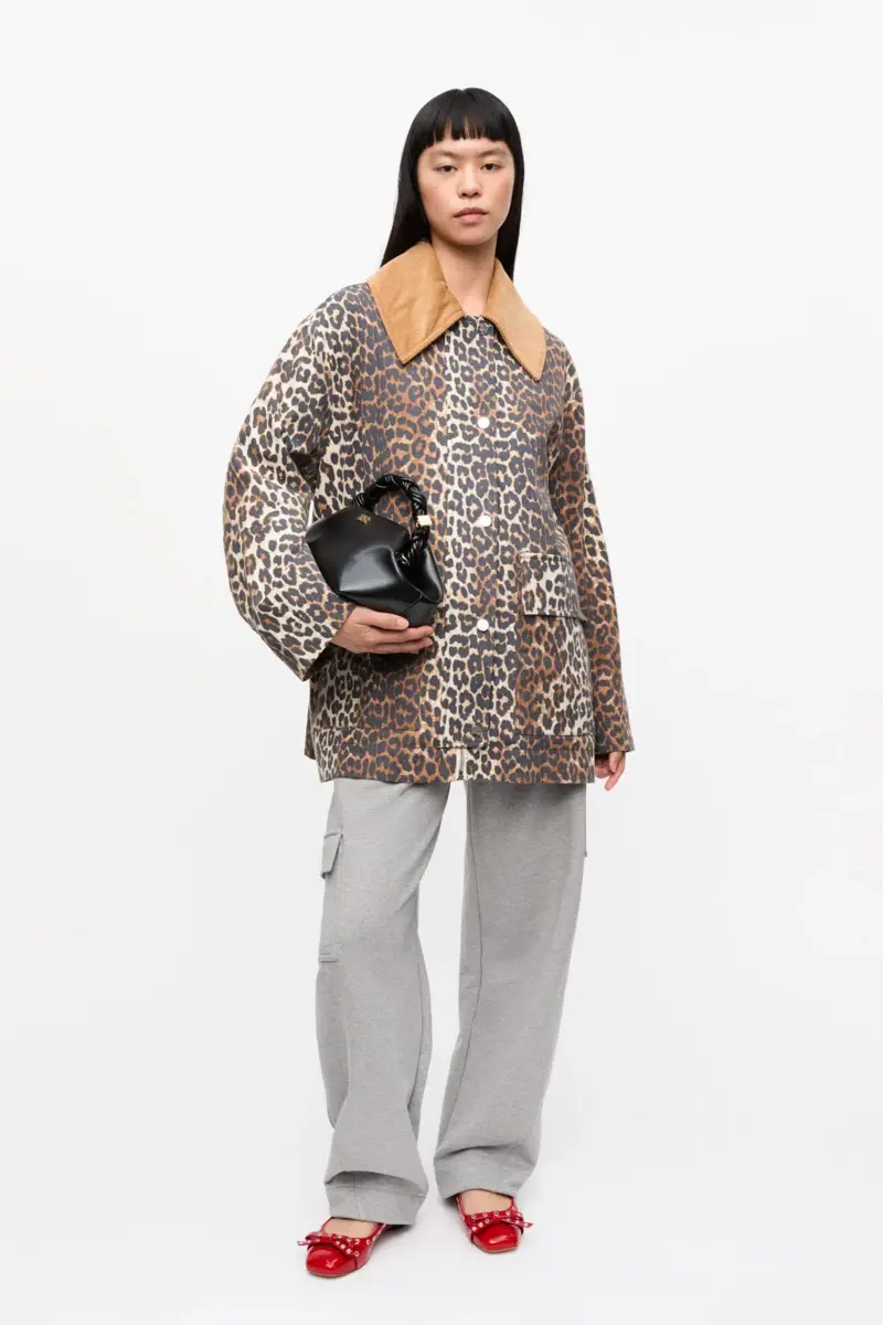 Midi-jacka i canvas med leopardtryck