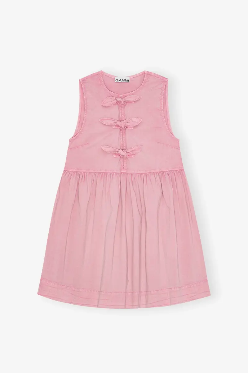 Rosa tvättad klänning