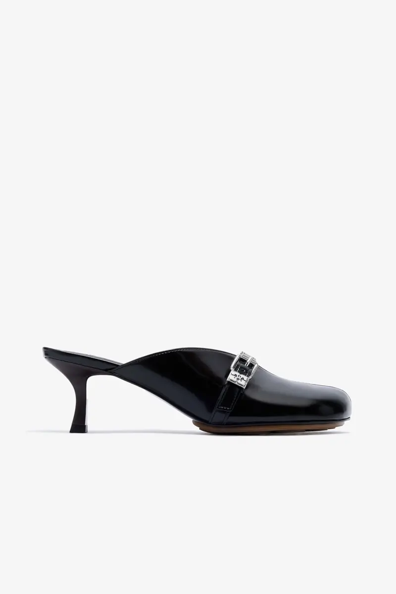 Sue klackmules i svart Oleatex Sue klackmules i svart Oleatex