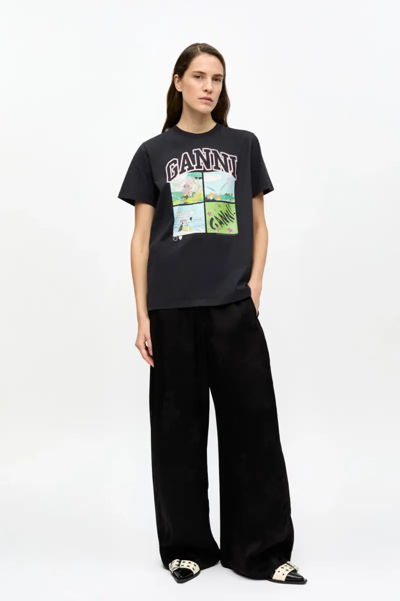 Svart, avslappnad T-shirt i basic jersey