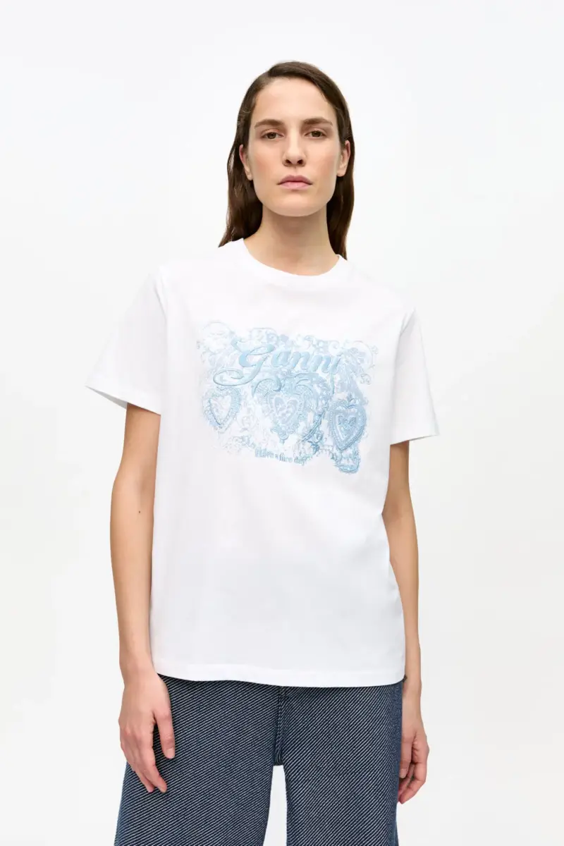 Vit jersey-T-shirt med tatueringsmönster