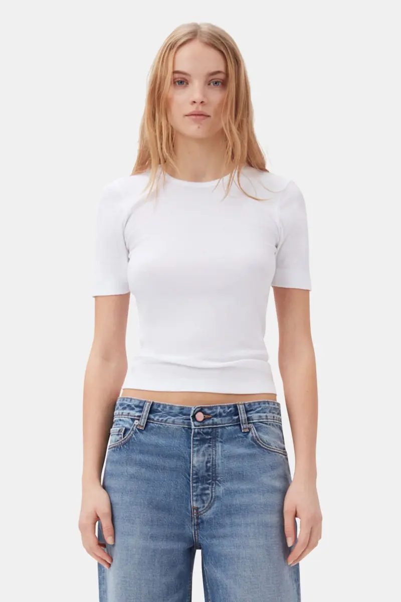 Vit kortärmad T-shirt i mjuk bomullsribb